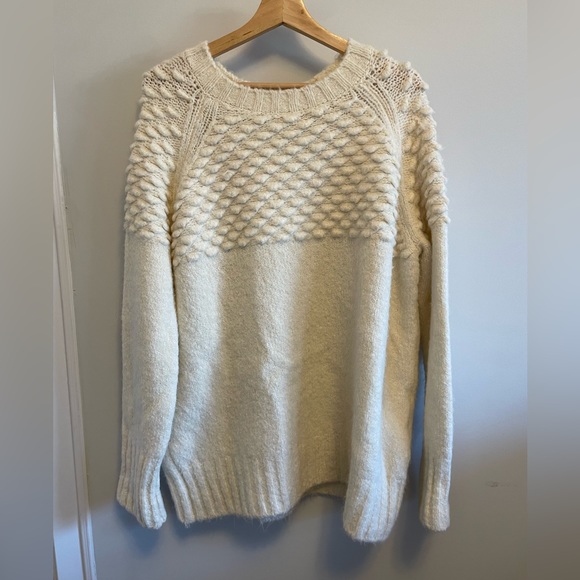 Topshop Ivory Bobble Knitted Sweater, US 8-10/M-L - Picture 5 of 11